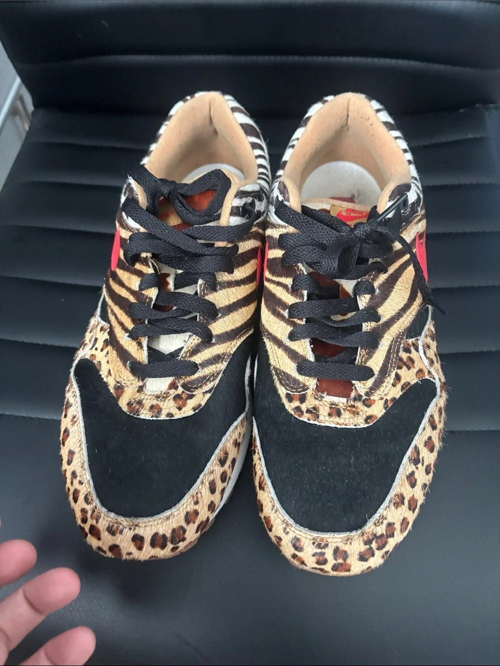 Nike bold animal